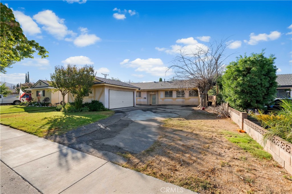 22038 Alamogordo Road
