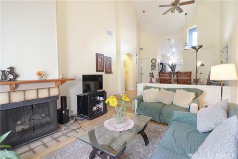 Photo of 25613 Pine Creek Lane, Wilmington, CA 90744 (MLS # MB25192384) Photo of 25613 Pine Creek Lane, Wilmington, CA 90744 (MLS # MB25192384)