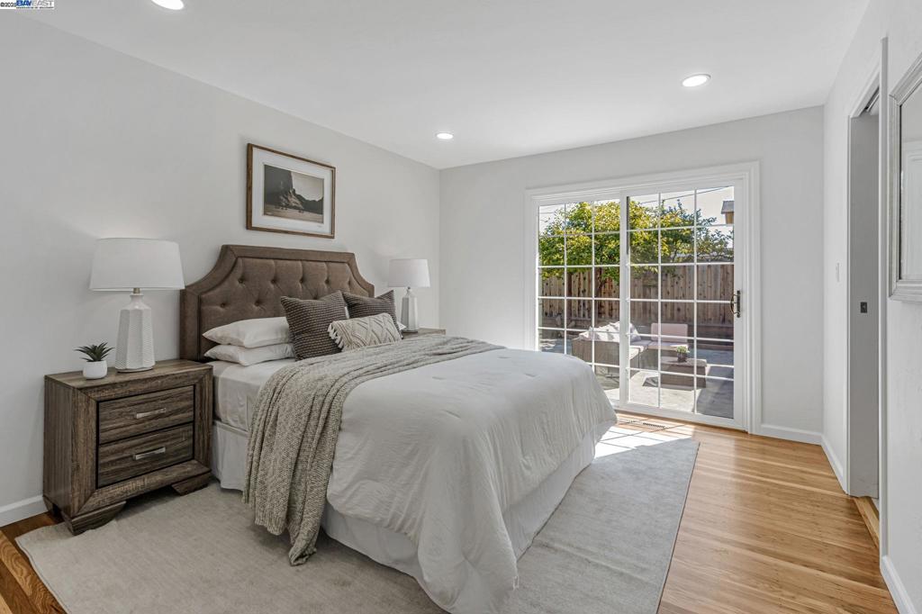 SUNNYVALE - Residential