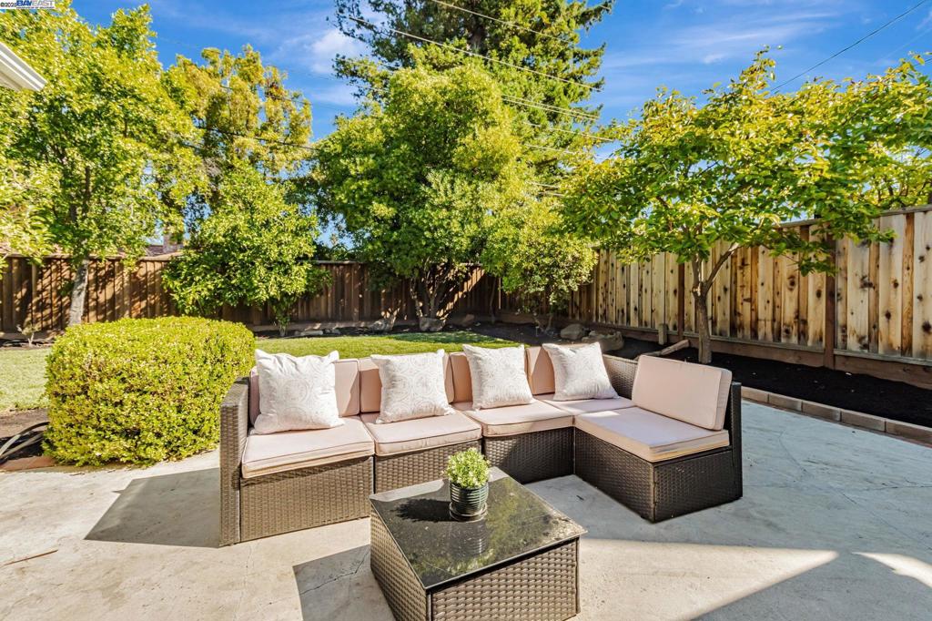 SUNNYVALE - Residential