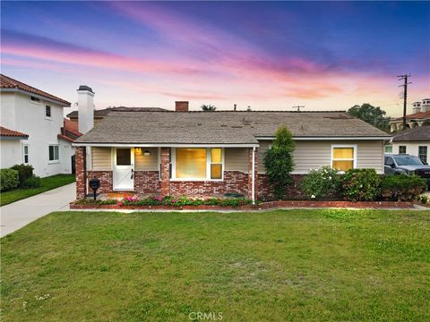 Photo of 8620 Lubec Street, Downey, CA 90240 (MLS # DW25251293) Photo of 8620 Lubec Street, Downey, CA 90240 (MLS # DW25251293)