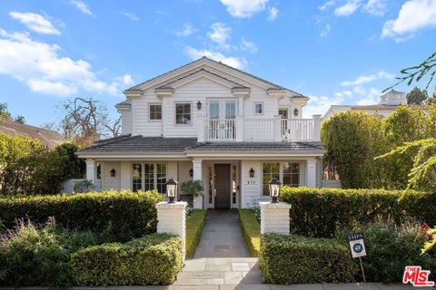 Photo of 618 15th Street, Santa Monica, CA 90402 (MLS # 26992781)