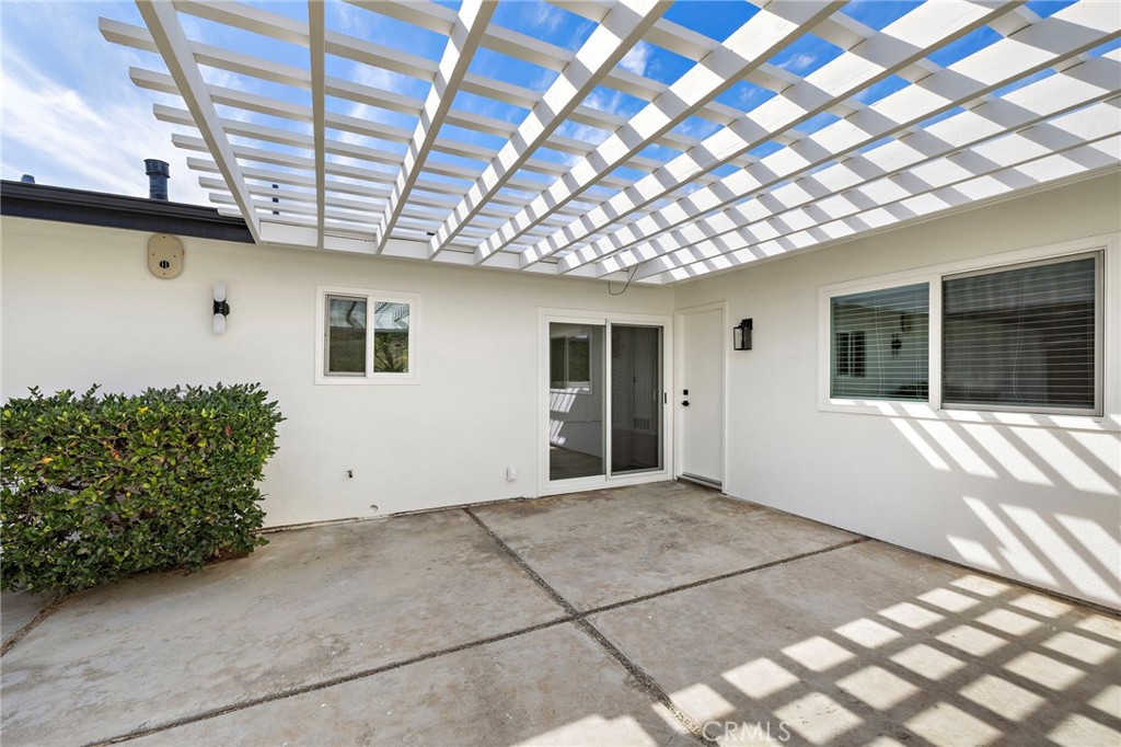 Top Of The World (TOW) - Residential Lease