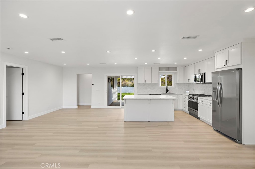 Top Of The World (TOW) - Residential Lease