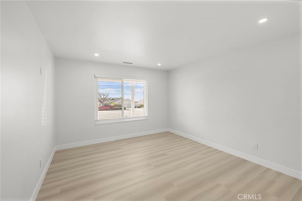 Top Of The World (TOW) - Residential Lease