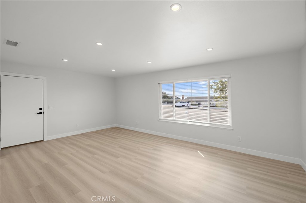 Top Of The World (TOW) - Residential Lease