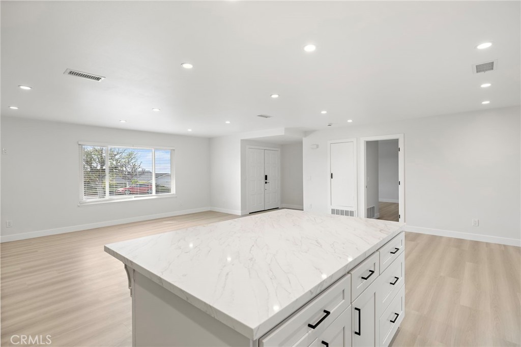 Top Of The World (TOW) - Residential Lease