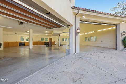 Tiny photo for 747 Barr Highland Lane, Ventura, CA 93004 (MLS # V1-38888)
