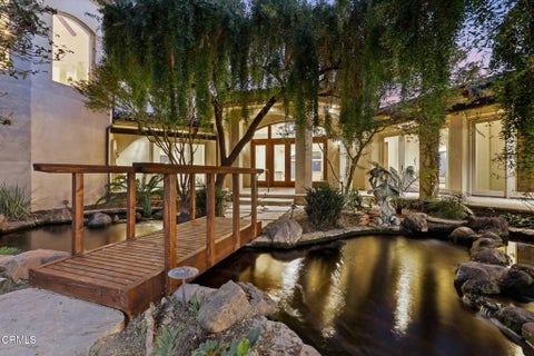 Tiny photo for 747 Barr Highland Lane, Ventura, CA 93004 (MLS # V1-38888)