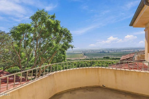 Tiny photo for 747 Barr Highland Lane, Ventura, CA 93004 (MLS # V1-38888)