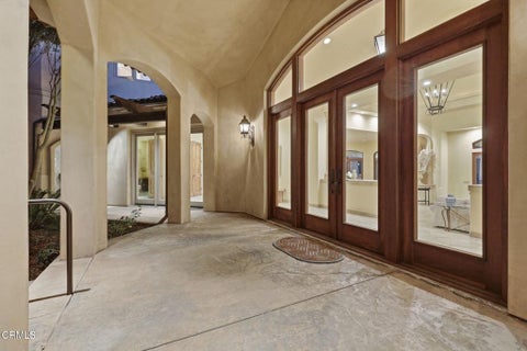 Tiny photo for 747 Barr Highland Lane, Ventura, CA 93004 (MLS # V1-38888)