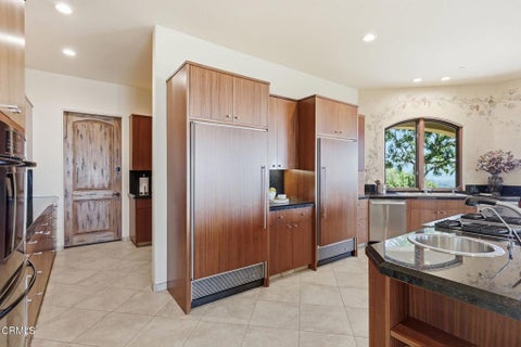 Tiny photo for 747 Barr Highland Lane, Ventura, CA 93004 (MLS # V1-38888)