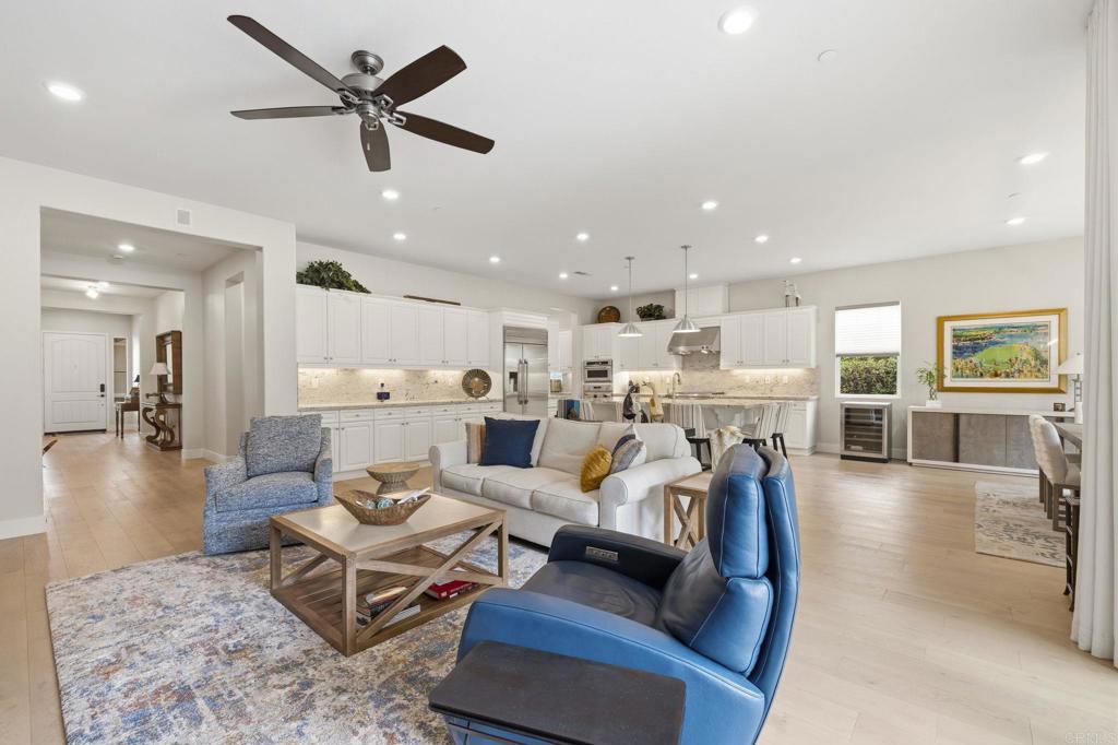 5468 Reef Circle