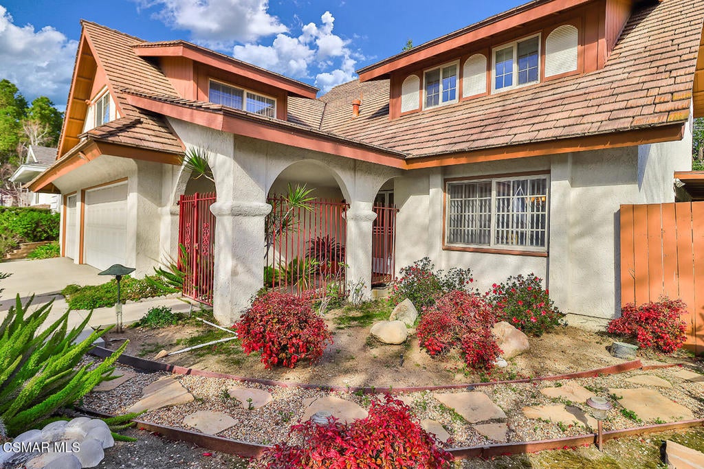 5260 Edgeware Drive