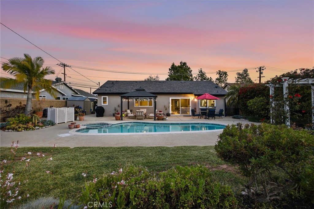 La Verne, California, 91750, United States, 3 Bedrooms Bedrooms, ,2 BathroomsBathrooms,Residential,Active,2045034