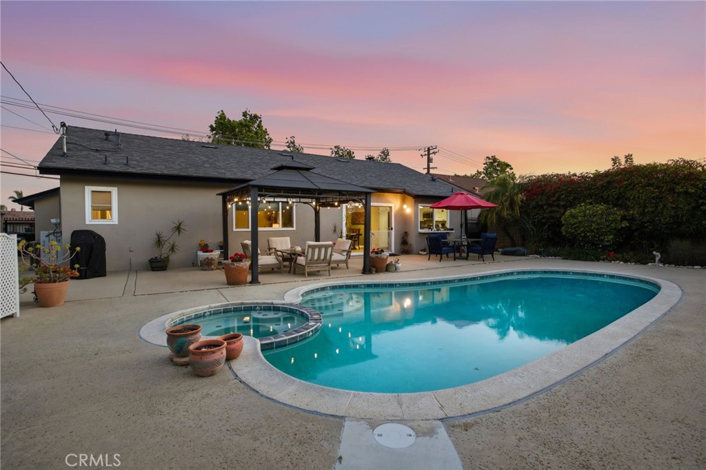 La Verne, California, 91750, United States, 3 Bedrooms Bedrooms, ,2 BathroomsBathrooms,Residential,Active,2045034