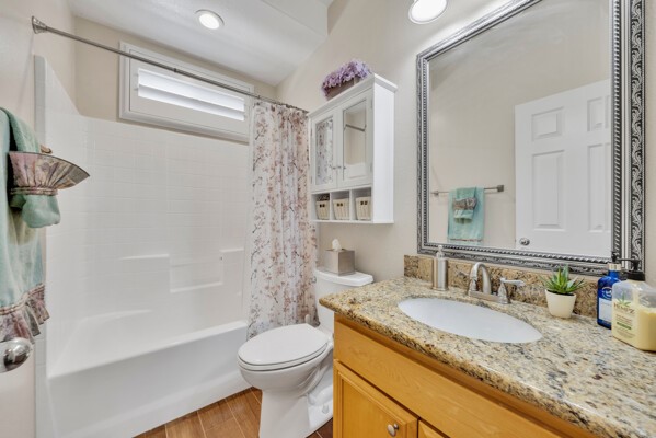 Terracina (TERC) - Residential Lease