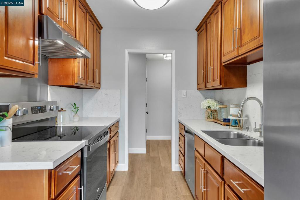 SOUTHSHORE - Residential