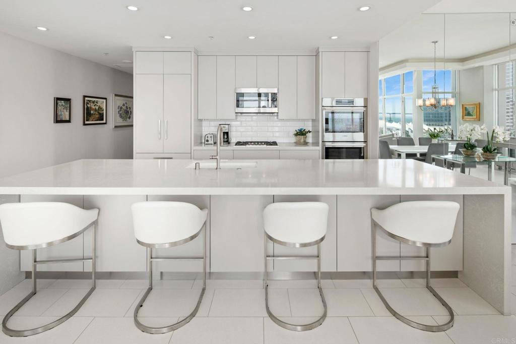 550 Front Street 1401