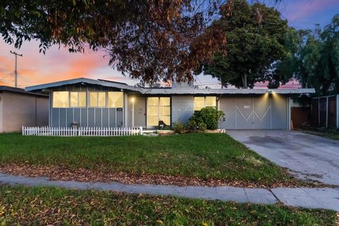 108 Gardenia Drive Salinas CA 93906