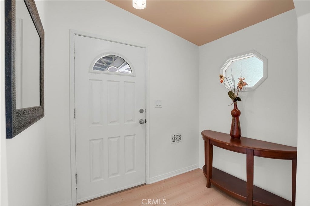 4239 W 59th