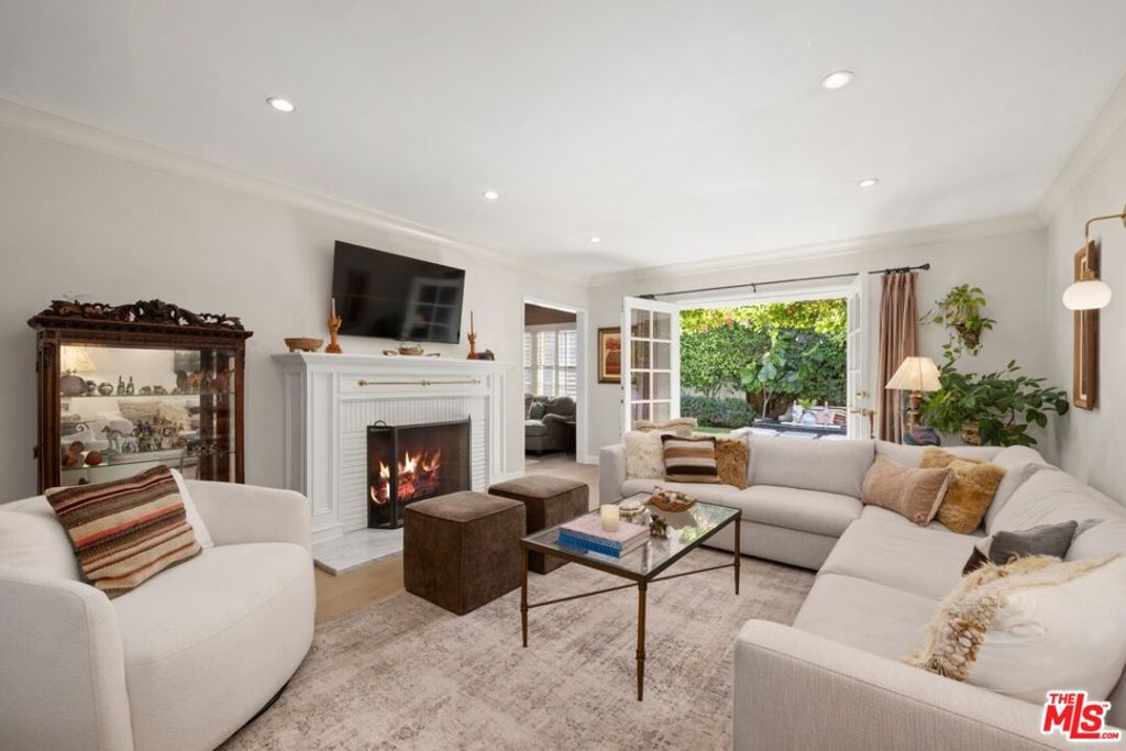 3001 Patricia Avenue