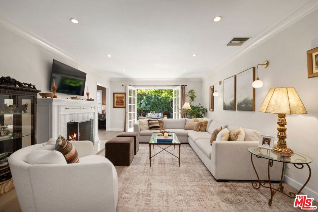 3001 Patricia Avenue