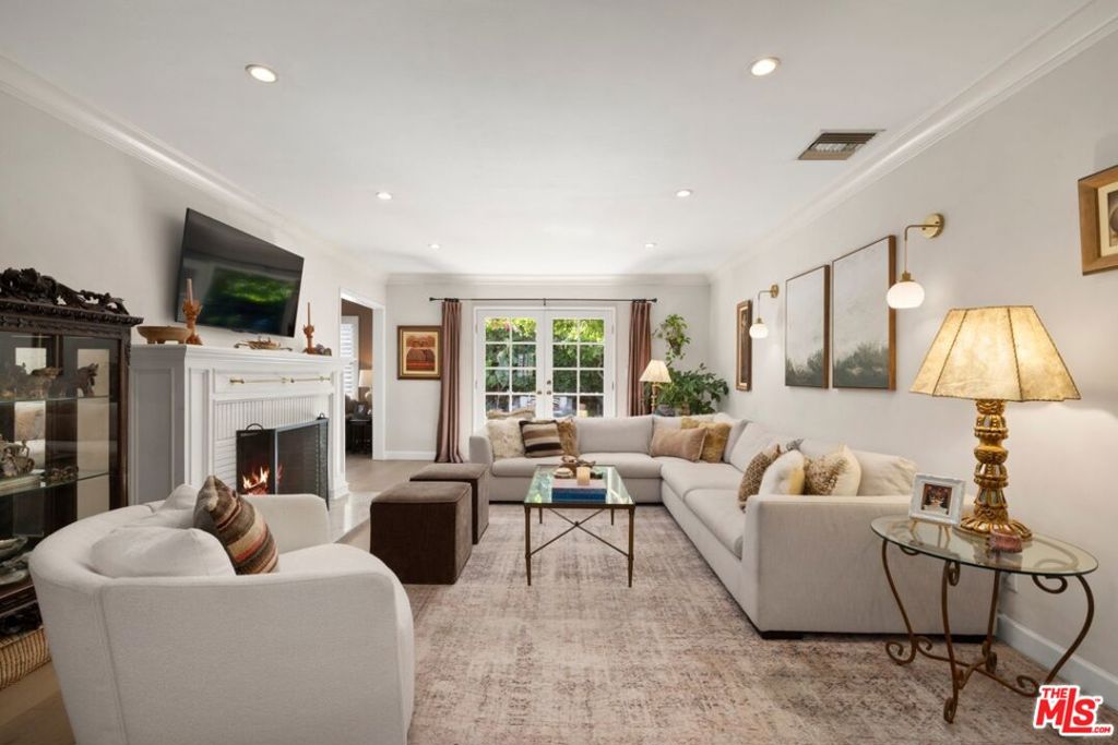 3001 Patricia Avenue