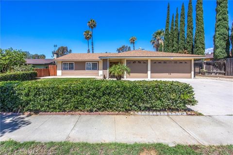 Photo of 1648 N Althea AVE, Rialto, CA 92376 (MLS # IV26155997)