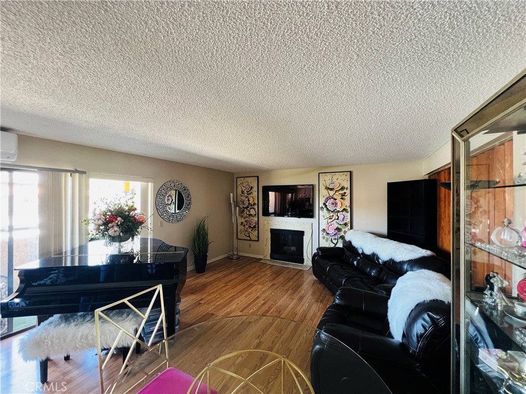 12300 Montecito 24
