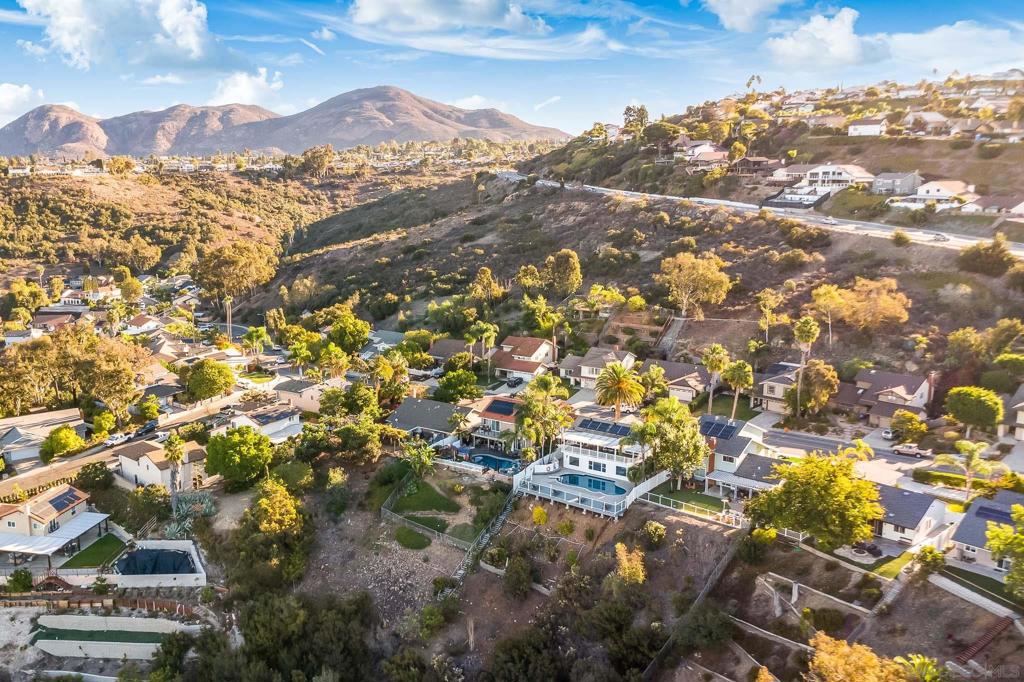 Del Cerro - Residential