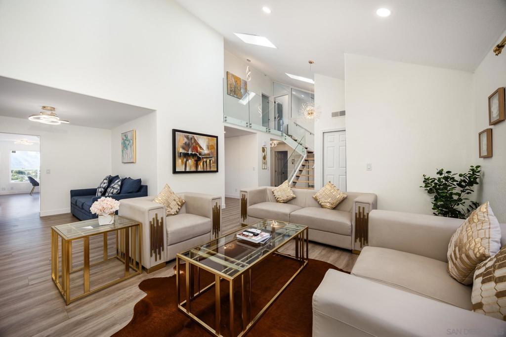 Del Cerro - Residential