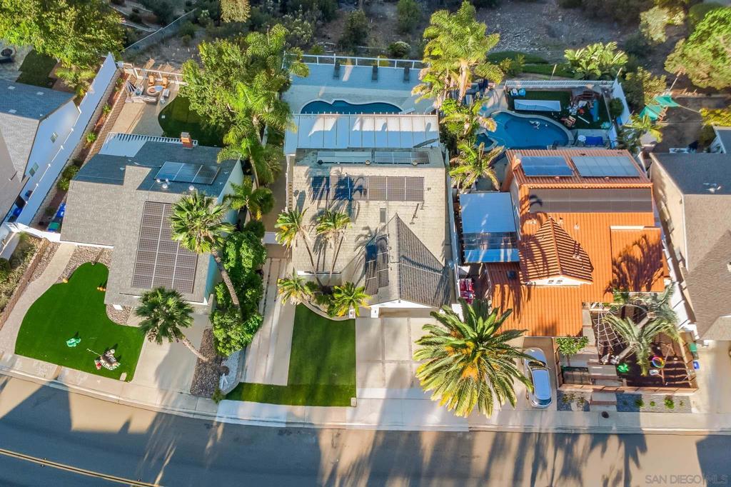 Del Cerro - Residential