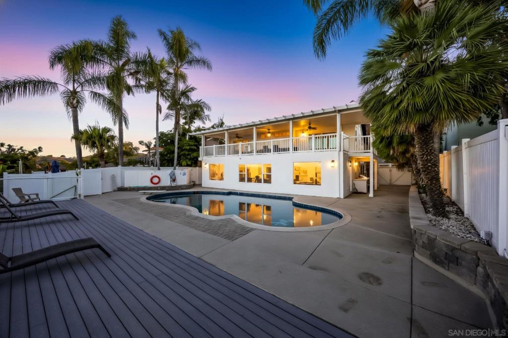 Del Cerro - Residential