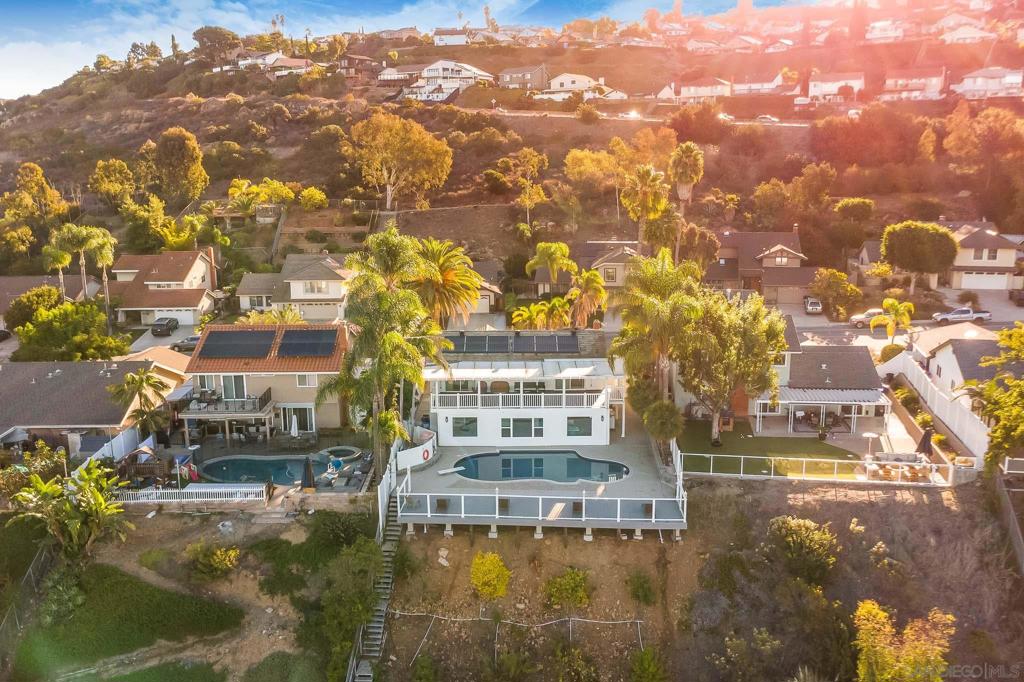 Del Cerro - Residential