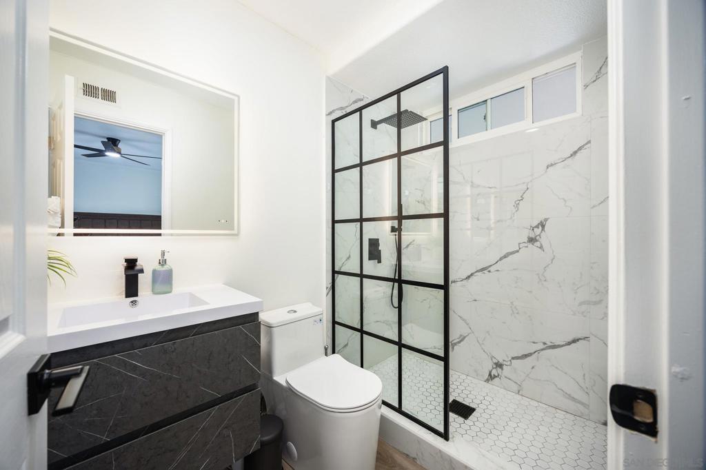 Del Cerro - Residential