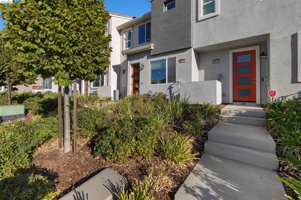 2570 Natomas Crossing Drive