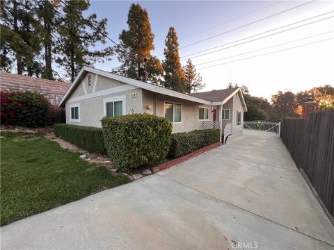 Photo of 4318 Alta Canyada Rd, La Canada Flintridge, CA 91011 (MLS # AR26052188)