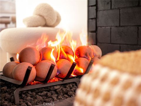 Tiny photo for 7556 Chaminade, West Hills, CA 91304 (MLS # SR26016240)