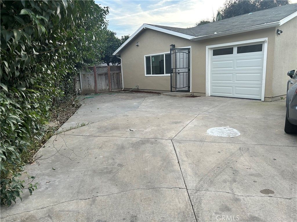 Photo of 234 N Martha Pl, Fullerton, CA 92833 (MLS # PW26014523)