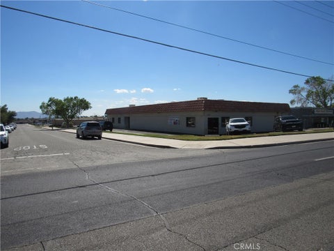 Photo of 14029 Amargosa Road, Victorville, CA 92392 (MLS # HD26170873)