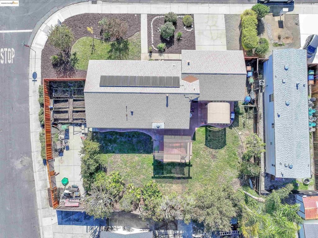 Photo of 1111 Woodside Dr Dr, Brentwood, CA 94513 (MLS # 41118445)