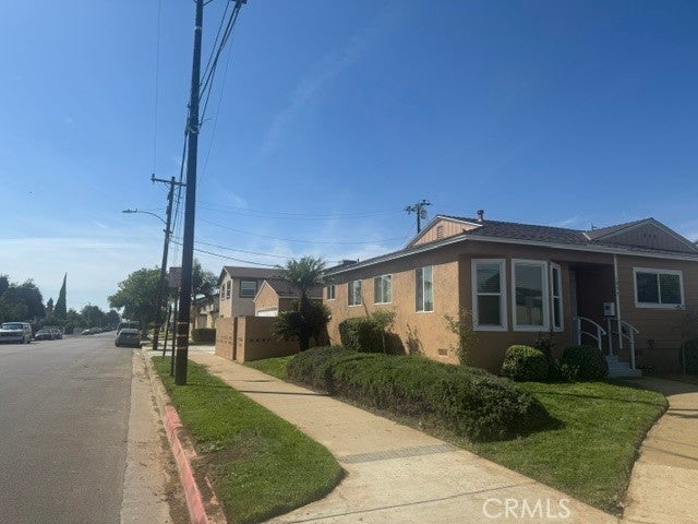 1057 S 5th Street