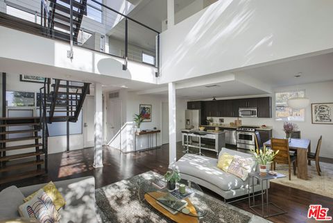 4111 W Sunset Boulevard 220 Los Angeles CA 90029