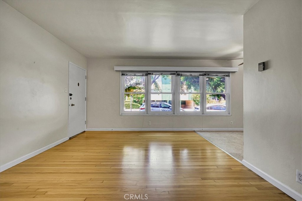3042 E 3rd Street 3