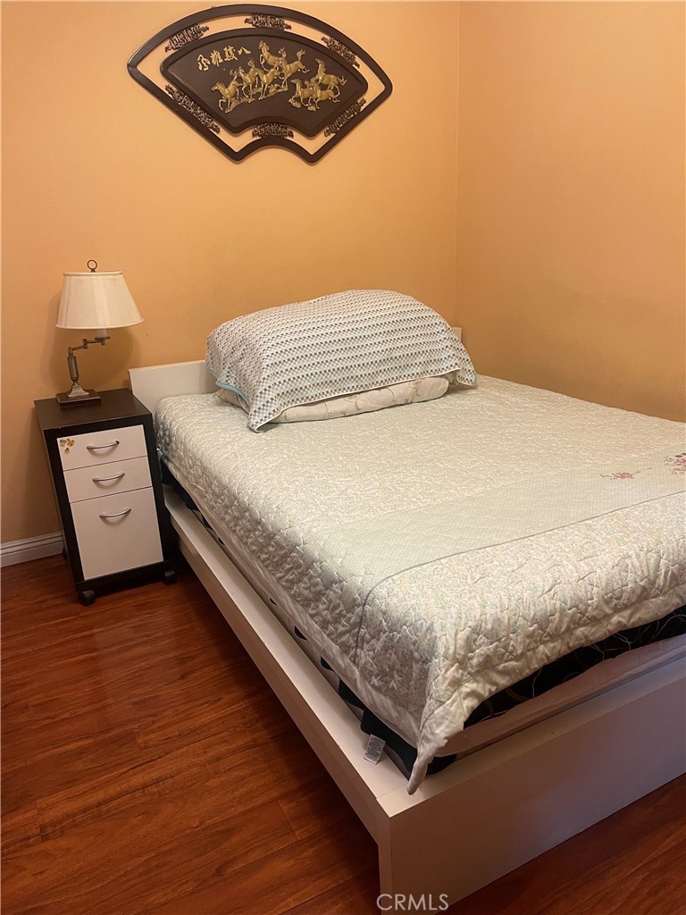 1918 Denton Avenue E