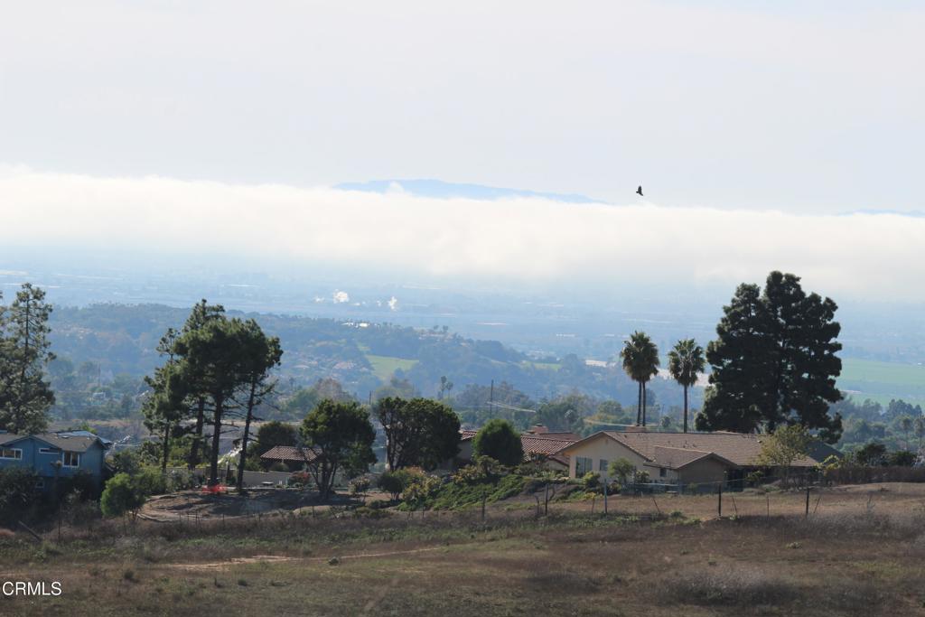 1672 E Los Angeles Avenue