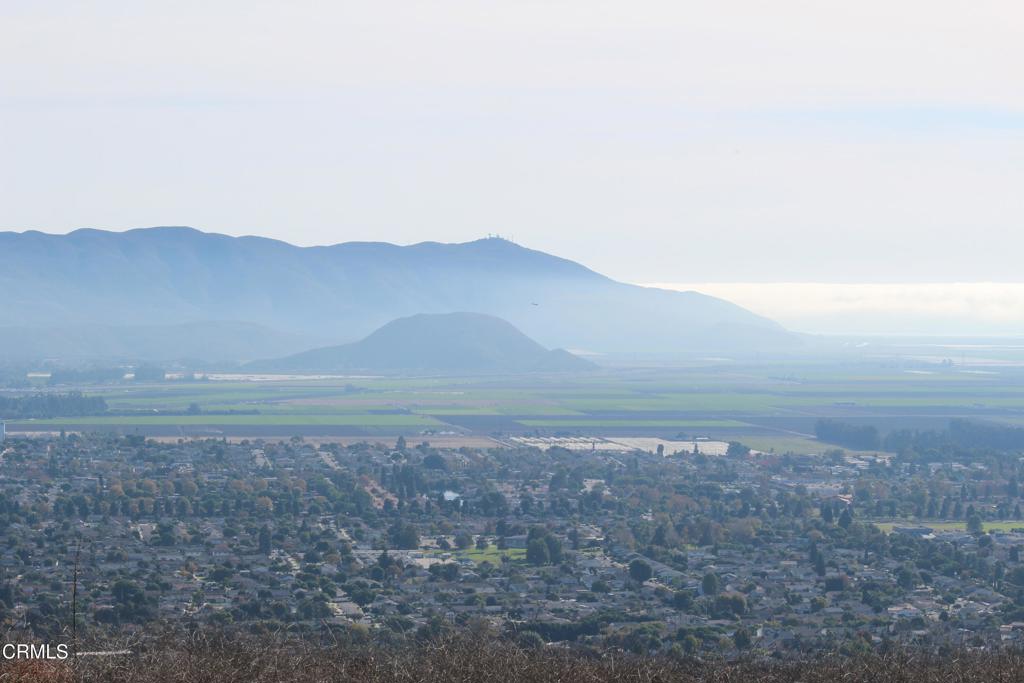 1672 E Los Angeles Avenue
