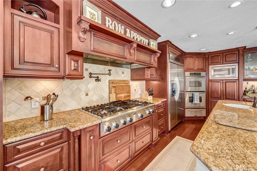 Photo of 18832 La Casita AVE, Yorba Linda, CA 92886 (MLS # OC26206035)