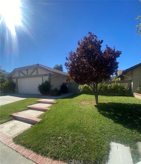 Photo of 26117 La Vita Court, Valencia, CA 91355 (MLS # SR25248858) Photo of 26117 La Vita Court, Valencia, CA 91355 (MLS # SR25248858)